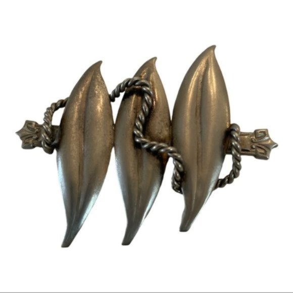 Vintage Handcrafted Triple Leaf Sliver Tone Brooch - Picture 1 of 4